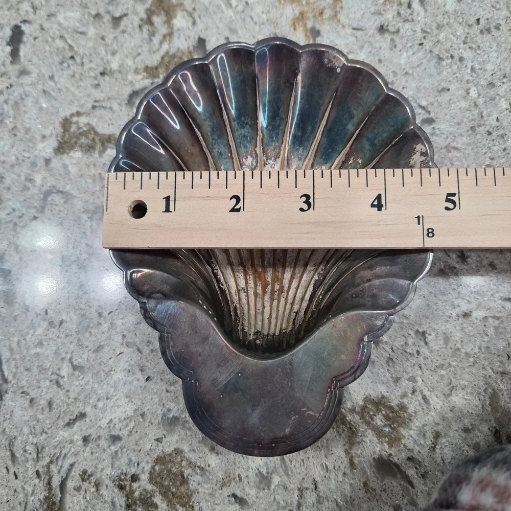 International Silver Company Shell Dish Silver‎ Plate Footed Trinket Tray 676